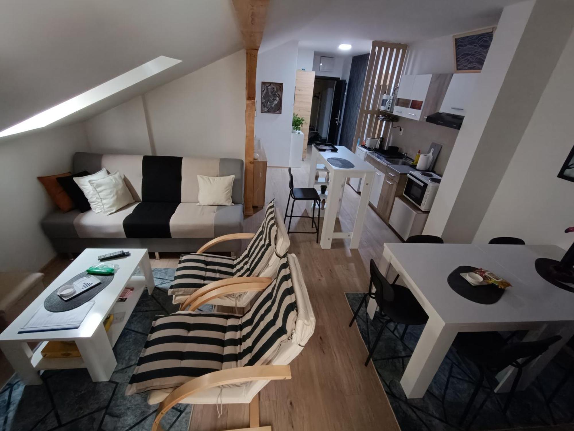 Apartmani S - Dsn Kraljevo Camera foto